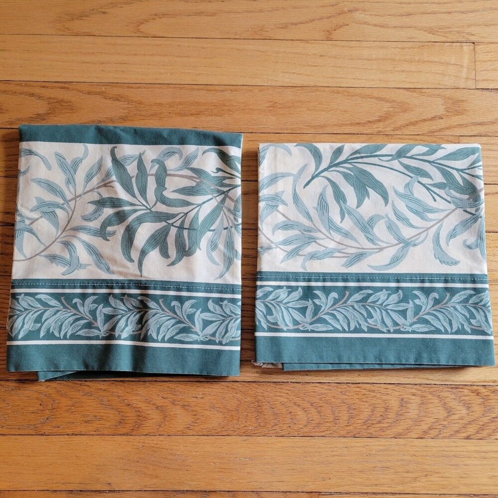 2 Vintage Martex Pillow Cases King Green Sage Cream Made USA Tropical MCM Cotton